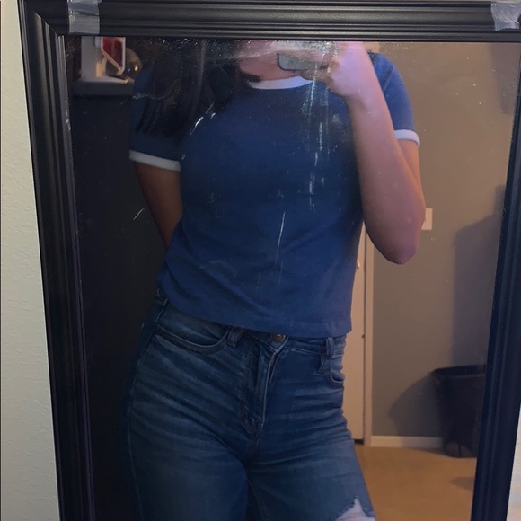 blue top - Picture 2 of 2